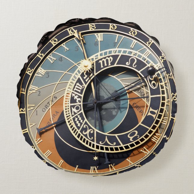 Astronomical Clock In Praque Round Cushion (Front)