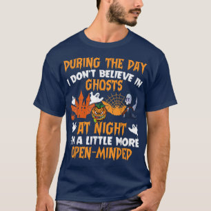 At Night I Believe In Ghost Funny Halloween Ghost T-Shirt