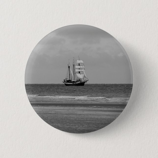 Atlantis Sailing Ship 6 Cm Round Badge (Front)