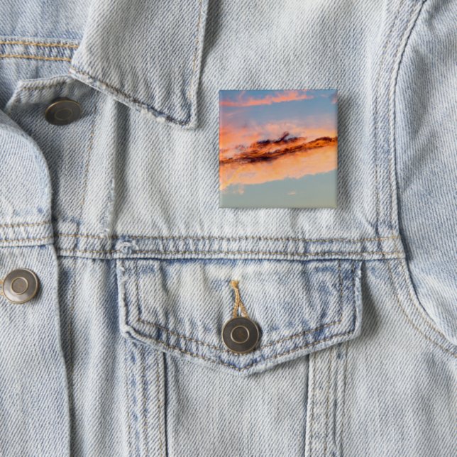 attraction consumption 15 cm square badge (In Situ)