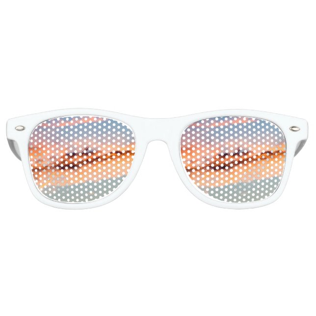 attraction consumption retro sunglasses (Front)