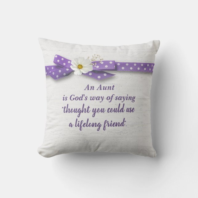 Aunt Quote with Ribbon On Wood Cushion (Front)