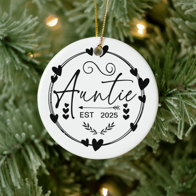 Auntie Est 2024 Pregnancy Announcement Aunt Funny Ceramic Ornament (Tree)