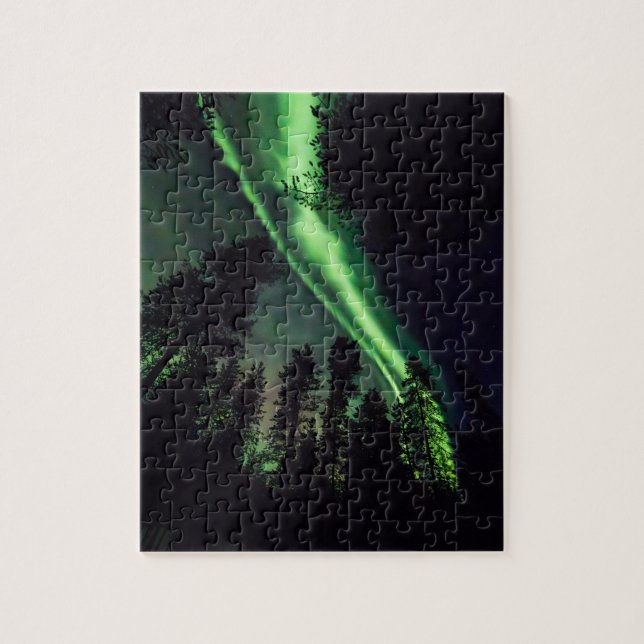 Aurora borealis in Finnish Lapland Jigsaw Puzzle (Vertical)