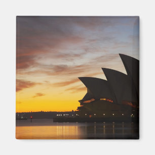 Australia, New South Wales, Sydney, Sydney Opera Magnet