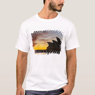 Australia, New South Wales, Sydney, Sydney Opera T-Shirt