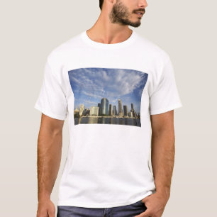 Australia, Queensland, Brisbane, Skyscrapers and T-Shirt