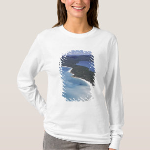 Australia, The Whitsundys, Queensland. Hill T-Shirt