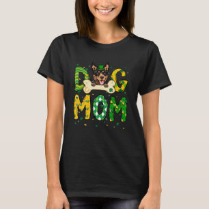 Australian Kelpie Mom Dog Mom Shamrock St Patrick T-Shirt