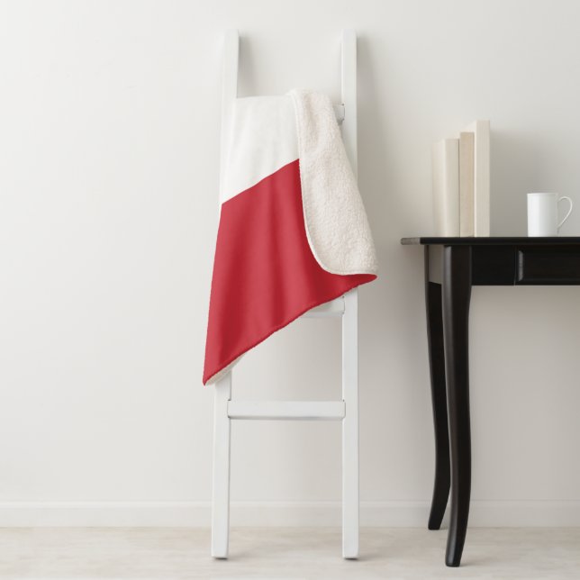 Austria flag sherpa blanket (In Situ)