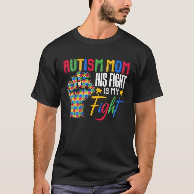 Autism Mom Puzzle Fist Autism Awareness Family Mat T-Shirt (Front)