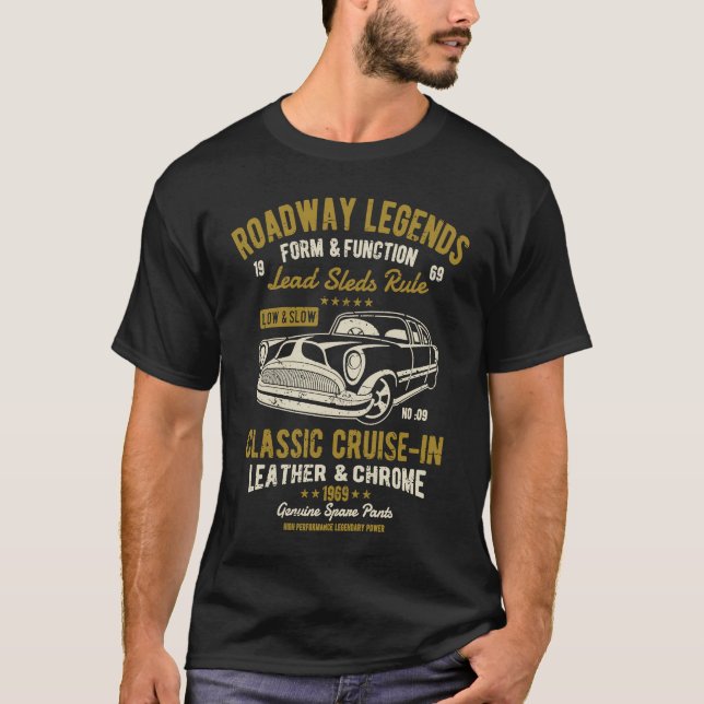 Automotive Nostalgia Classic Car Cruise in Distres T-Shirt (Front)