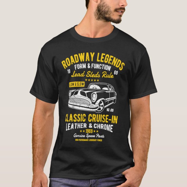 Automotive Nostalgia Classic Car Cruise in Distres T-Shirt (Front)