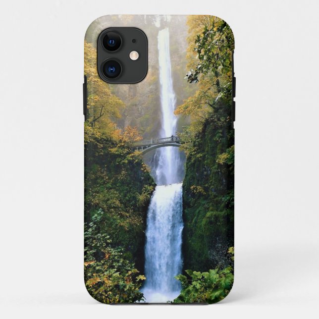 Autumn at Multnomah Falls, OR Case-Mate iPhone Case (Back)