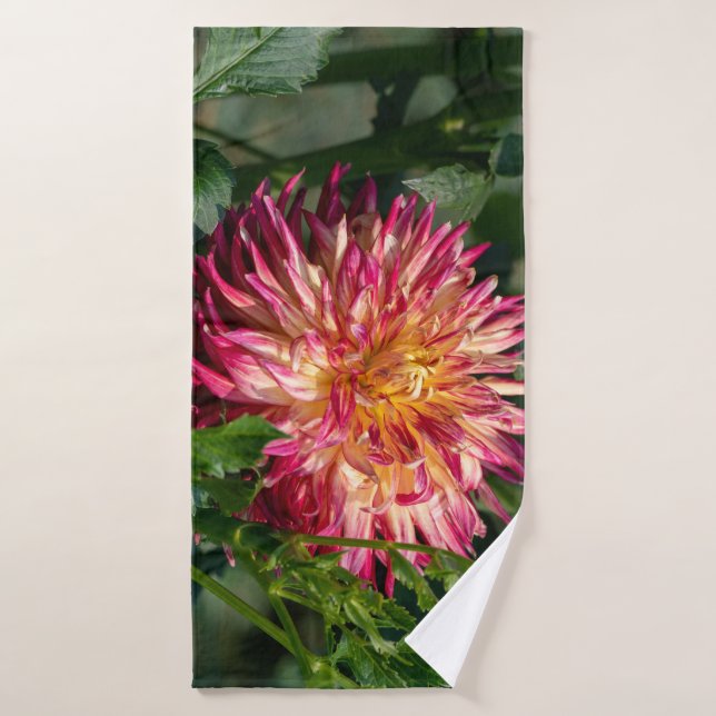 "Autumn Chrysanthemum" Botanical Print Bath Towel Set (Bath Towel)