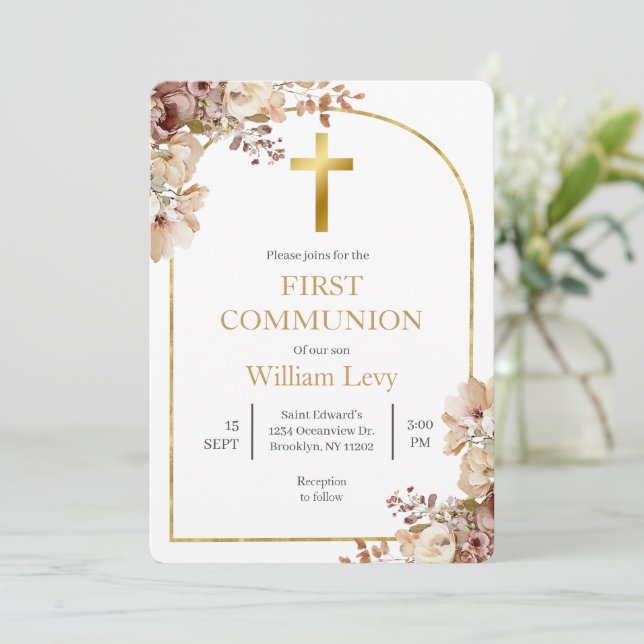 Autumn floral boho first communion invitation (Standing Front)
