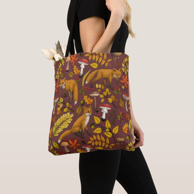 Autumn foxes on chocolate brown tote bag (Close Up)