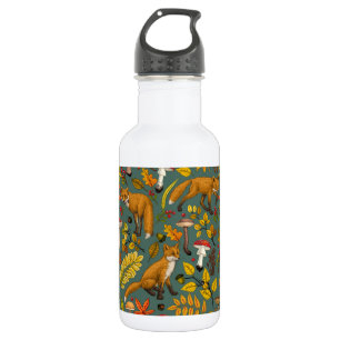 Autumn foxes on pine green 532 ml water bottle