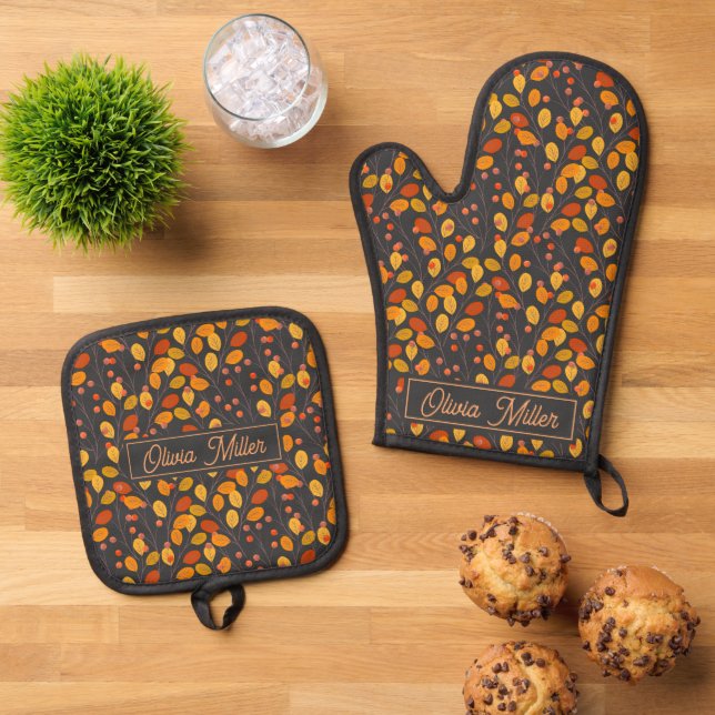 Autumn Leaves & Berries Custom Oven Mitt & Pot Holder Set (Top Down)
