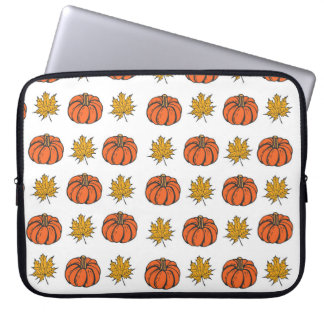 Autumn Leaves: Hand-Drawn Pumpkin Pattern Laptop Sleeve