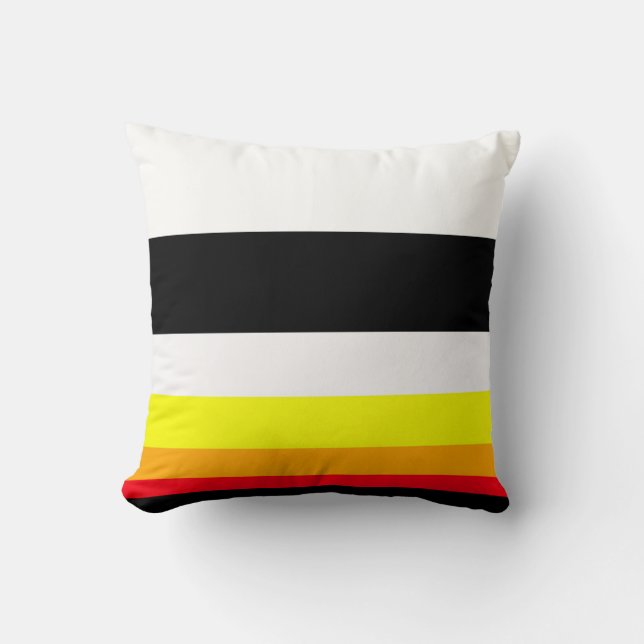 Autumn lines cushion (Front)