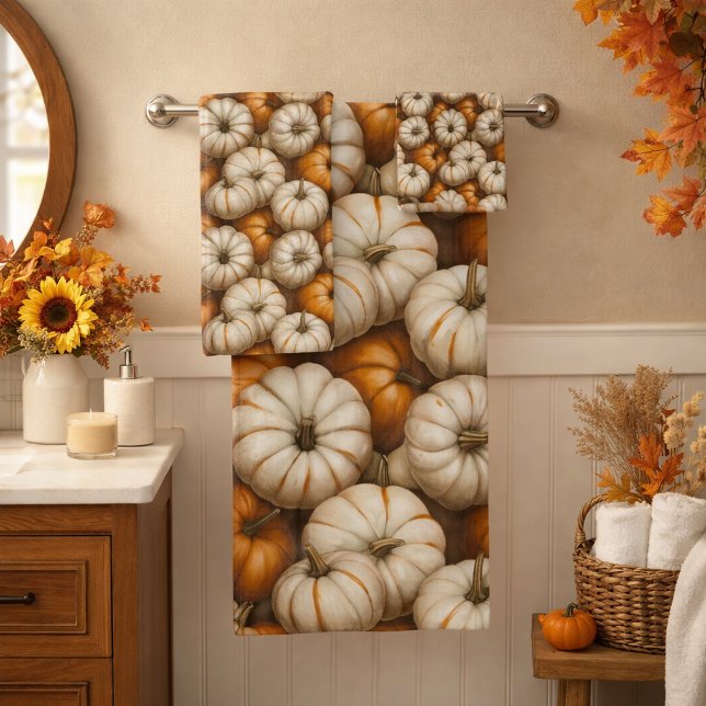 Autumn Pumpkin Harvest Pattern | Rustic Fall  Bath Towel Set (Creator Uploaded)