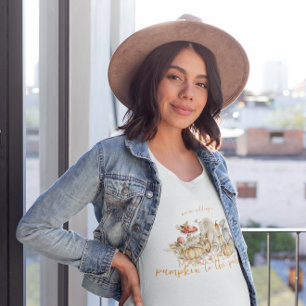 Autumn Woodland Pumpkin   Mama to Be T-Shirt