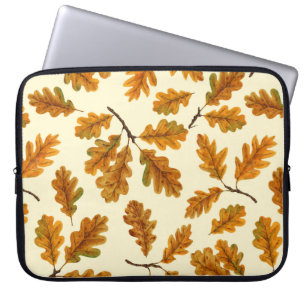 Autumnal oak leaves on off white laptop sleeve