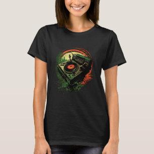 AV Technician Turntable Audio Sound Music Record V T-Shirt