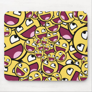 Awesome Face attack! Mouse Pad