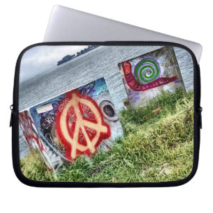 Awesome Graffiti Art in Berkeley California Laptop Sleeve