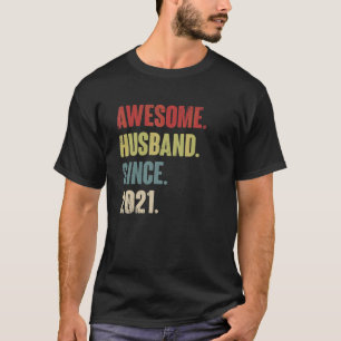 Awesome Husband Since 2021 1 Wedding Aniversary R T-Shirt