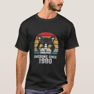 Awesome Since 1981 40th Birthday Retro Cat T-Shirt