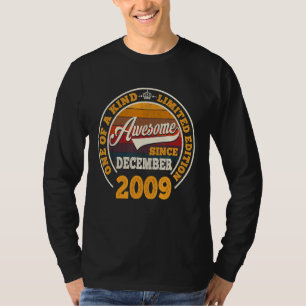 Awesome Since December 2009 13th Birthday 13 Year T-Shirt