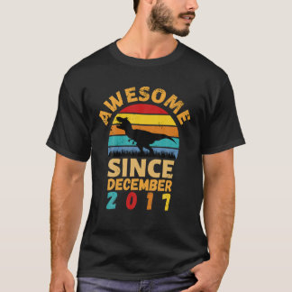 Awesome Since December 2017 Vintage 4Th Birthday D T-Shirt