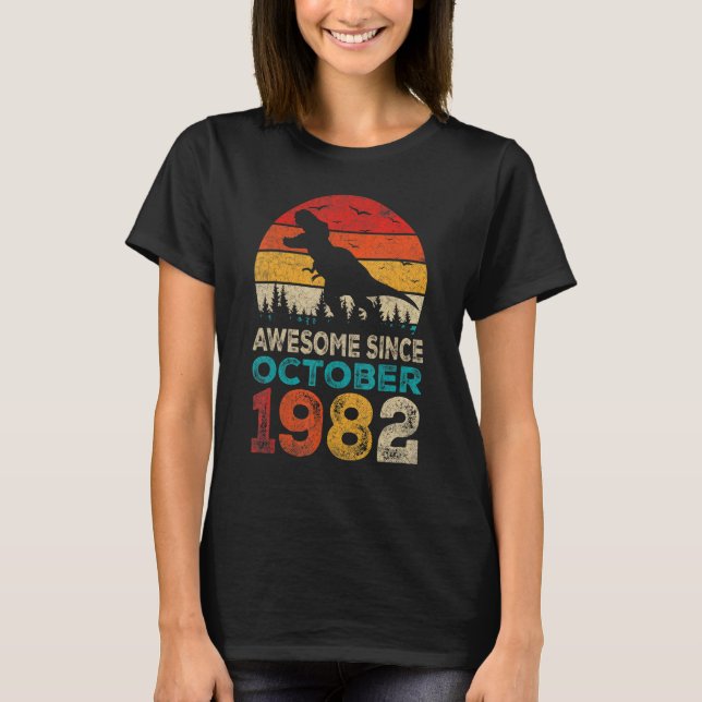 Awesome Since October 1982 40th Birthday Boy Dinos T-Shirt (Front)
