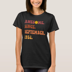 Awesome Since September 1932 Retro Groovy 90 Year  T-Shirt