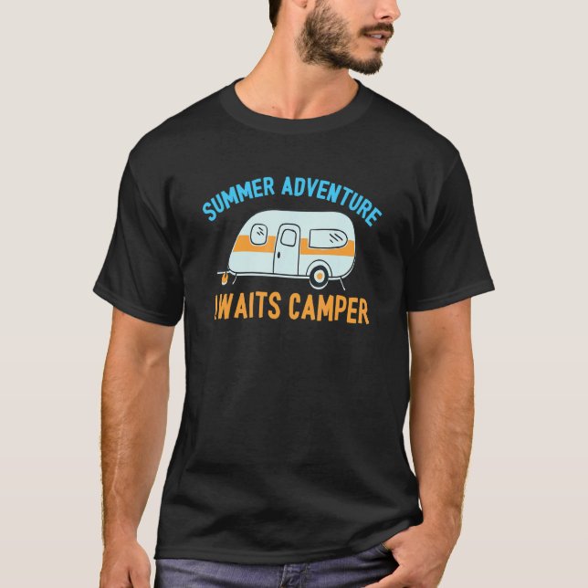 Awesome Summer Adventure Awaits Camper Camping Des T-Shirt (Front)