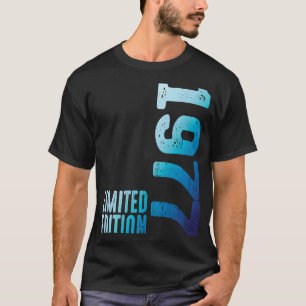 Awesome Year 1977 Birth Vintage Since 1977 Retro 1 T-Shirt