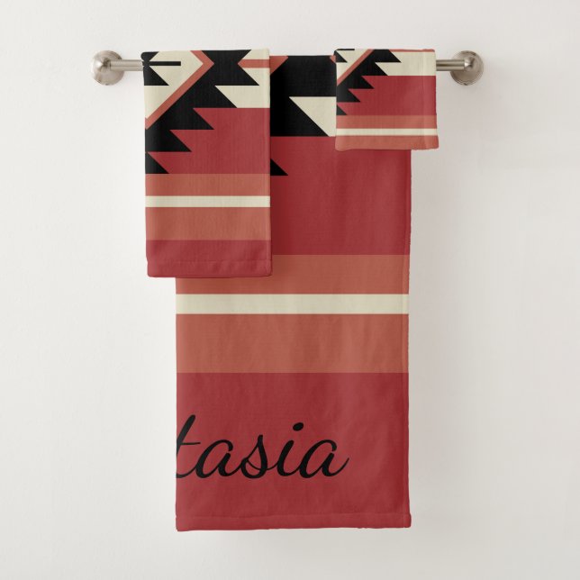 Aztec pattern bath towel set (Insitu)
