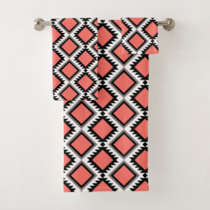 Aztec pattern bath towel set