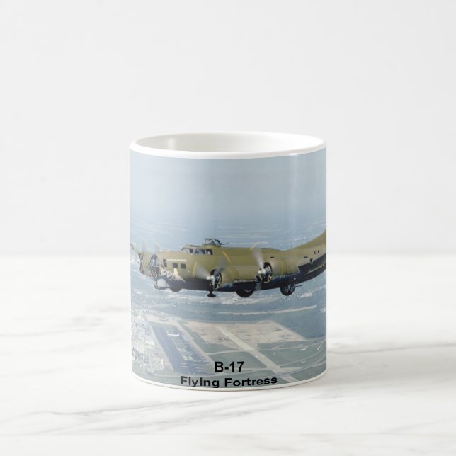 B-17 Flying Fortress mug (Center)