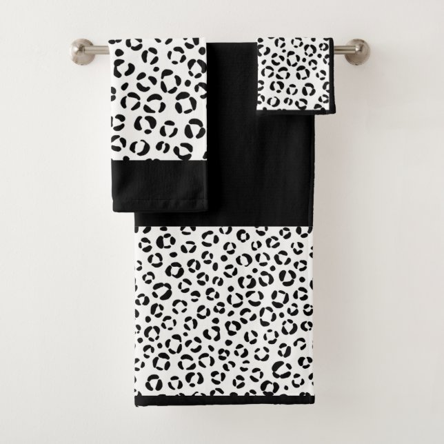 B&W Animal Print Bath Towel Set (Insitu)