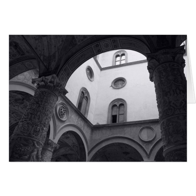 B&W Courtyard Detail (Front Horizontal)