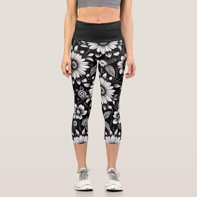 B&W Daisy Dose  Capri Leggings (Front)