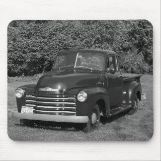 b&w mouse pad