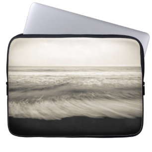 B&W seascape, Hawaii Laptop Sleeve