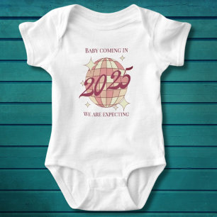 Baby coming born in 2025 newborn babyshowwr gift bodysuit