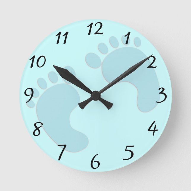 Baby Footprints Round Clock (Front)