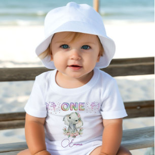 Baby Girl First Birthday Name Elephant Cute One    T-Shirt